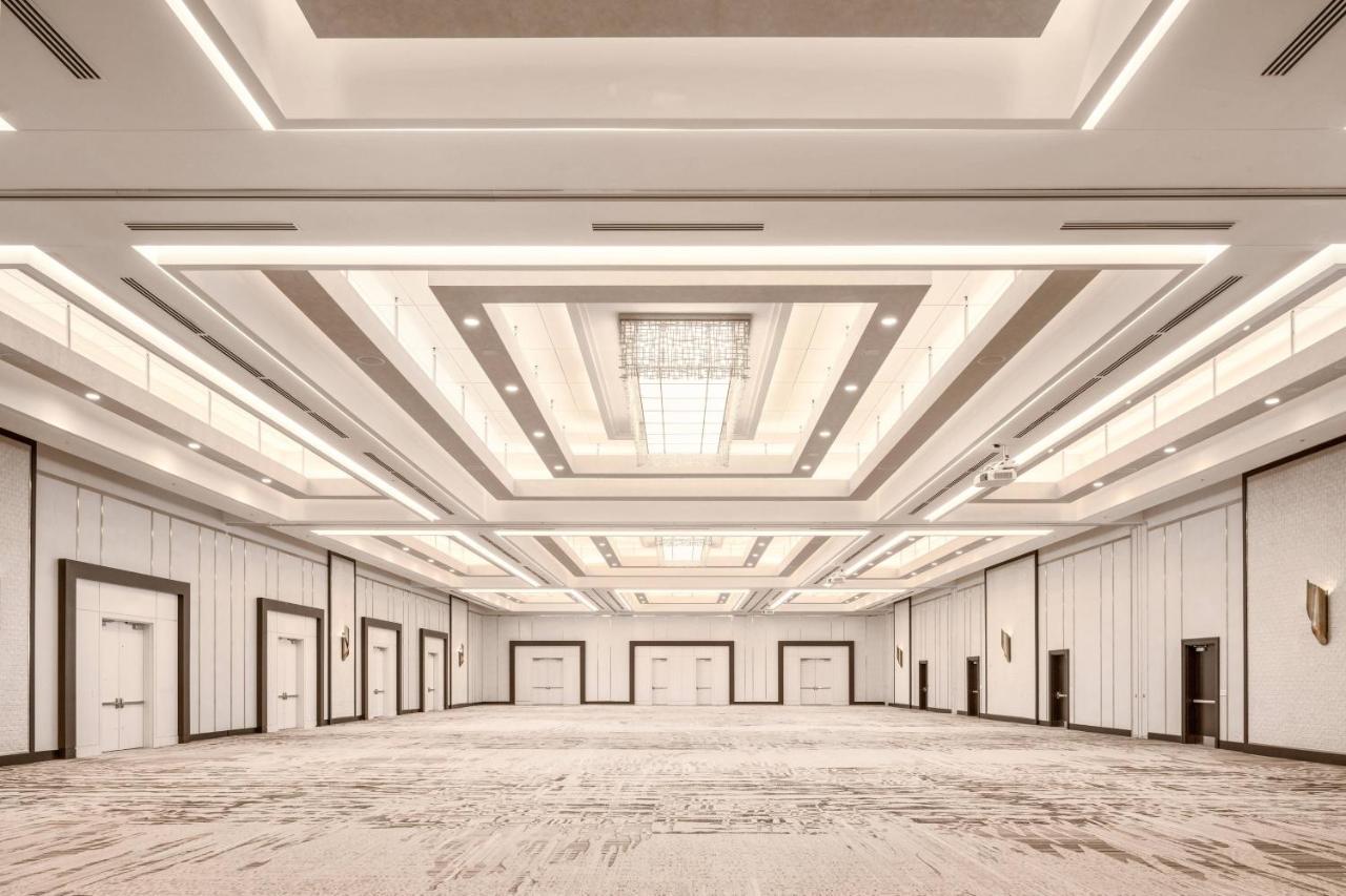 Jw Marriott Parq Vancouver Exterior photo